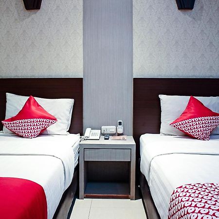 מדאן Oyo 1009 Hotel Bumi Malaya מראה חיצוני תמונה