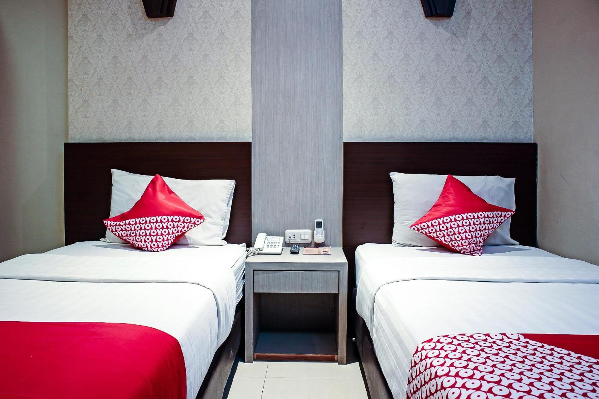 מדאן Oyo 1009 Hotel Bumi Malaya מראה חיצוני תמונה
