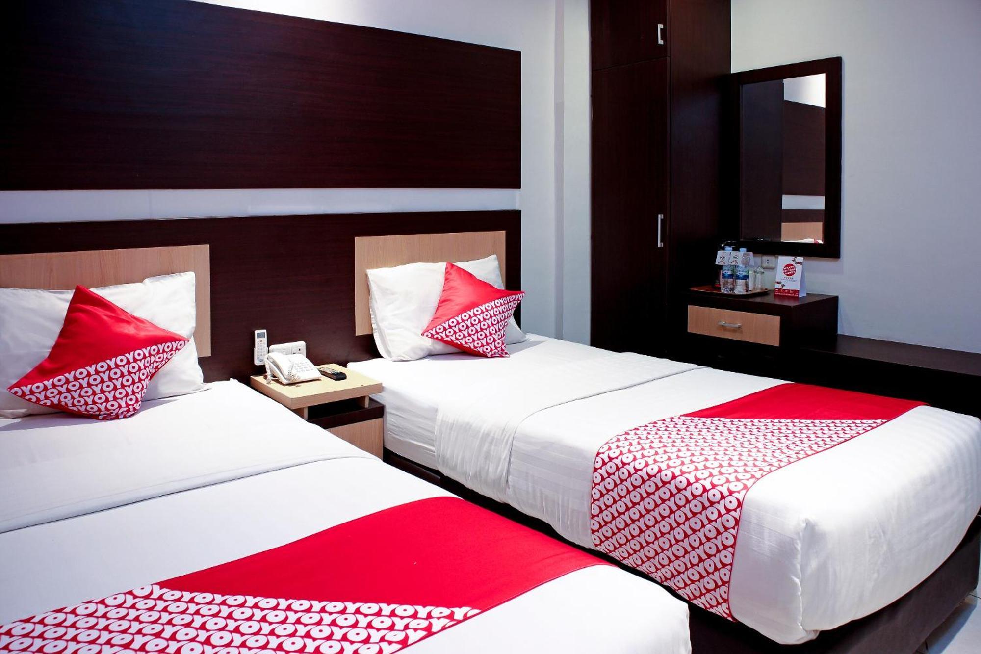 מדאן Oyo 1009 Hotel Bumi Malaya מראה חיצוני תמונה