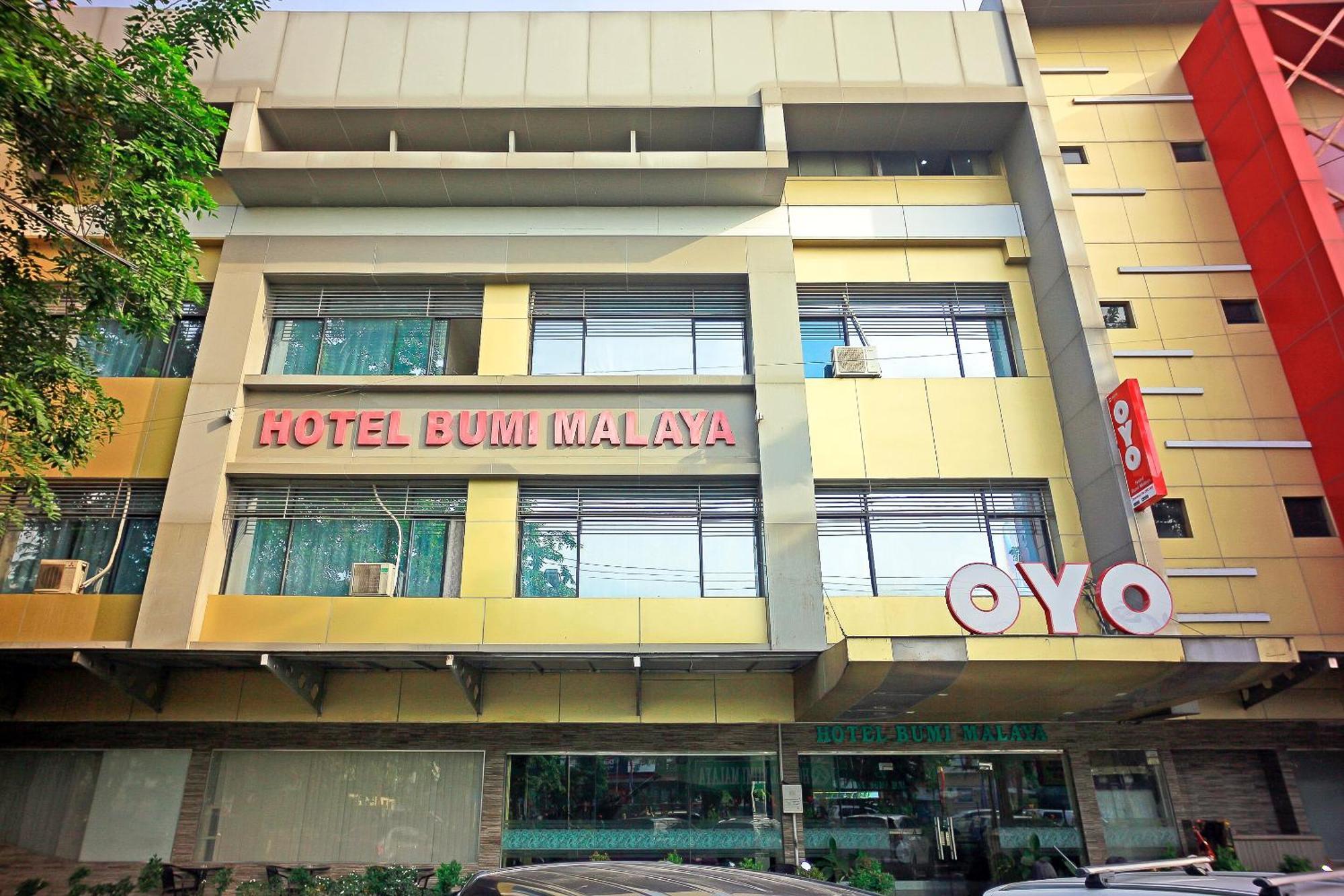 מדאן Oyo 1009 Hotel Bumi Malaya מראה חיצוני תמונה
