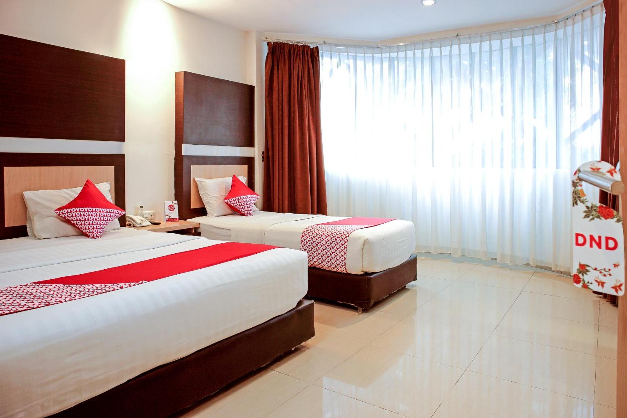 מדאן Oyo 1009 Hotel Bumi Malaya מראה חיצוני תמונה